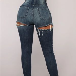 Fashionova Distressed Jeans